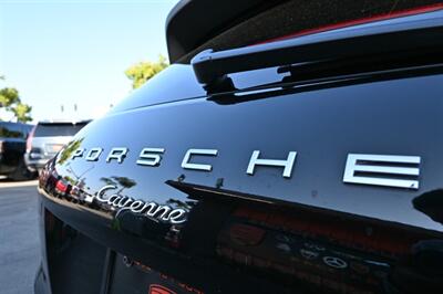 2018 Porsche Cayenne Platinum Edition   - Photo 21 - Norwalk, CA 90650-2241