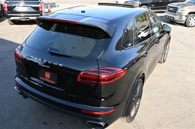 2018 Porsche Cayenne Platinum Edition   - Photo 22 - Norwalk, CA 90650-2241