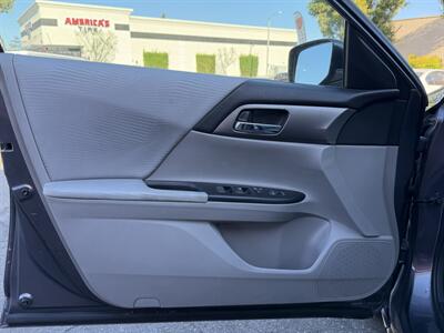 2015 Honda Accord LX - Photo 20 - Norwalk, CA 90650-2241