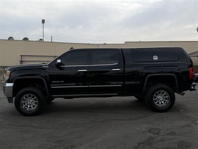 2017 GMC Sierra 2500HD SLT   - Photo 11 - Norwalk, CA 90650-2241