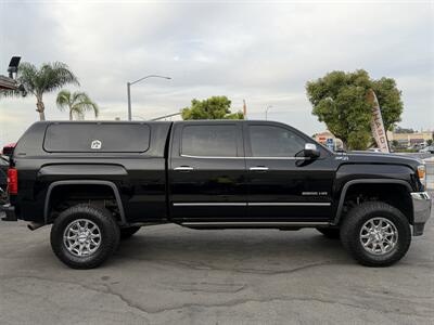 2017 GMC Sierra 2500HD SLT   - Photo 19 - Norwalk, CA 90650-2241