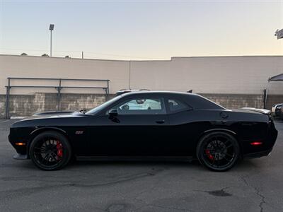 2016 Dodge Challenger SRT 392   - Photo 9 - Norwalk, CA 90650-2241