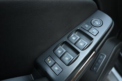 2019 Chevrolet Tahoe LT   - Photo 17 - Norwalk, CA 90650-2241