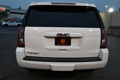 2018 GMC Yukon SLE   - Photo 11 - Norwalk, CA 90650-2241