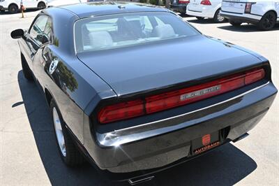 2014 Dodge Challenger SXT   - Photo 10 - Norwalk, CA 90650-2241