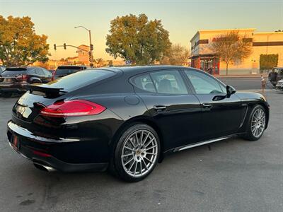 2016 Porsche Panamera   - Photo 16 - Norwalk, CA 90650-2241