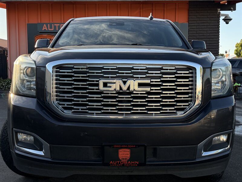 2018 GMC Yukon XL Denali  