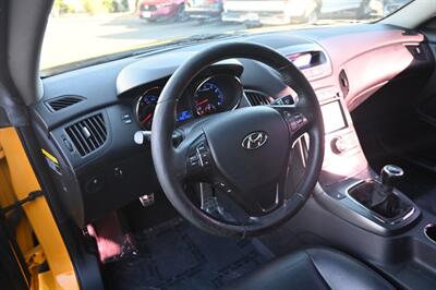 2012 Hyundai Genesis Coupe 3.8 Track   - Photo 32 - Norwalk, CA 90650-2241