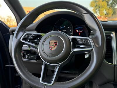 2018 Porsche Macan GTS - Photo 31 - Norwalk, CA 90650-2241
