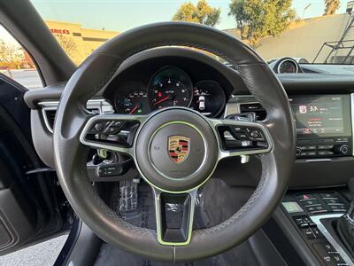 2018 Porsche Macan GTS - Photo 29 - Norwalk, CA 90650-2241