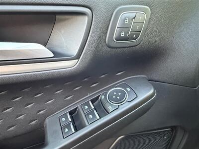 2020 Ford Escape SEL   - Photo 17 - Norwalk, CA 90650-2241