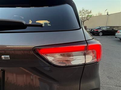 2020 Ford Escape SEL   - Photo 13 - Norwalk, CA 90650-2241