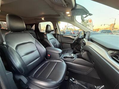 2020 Ford Escape SEL   - Photo 38 - Norwalk, CA 90650-2241