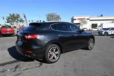 2017 Maserati Levante   - Photo 12 - Norwalk, CA 90650-2241