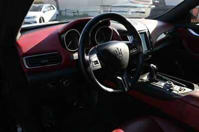2017 Maserati Levante   - Photo 25 - Norwalk, CA 90650-2241