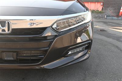 2018 Honda Accord Touring   - Photo 5 - Norwalk, CA 90650-2241