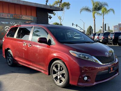 2017 Toyota Sienna SE 8-Passenger   - Photo 17 - Norwalk, CA 90650-2241