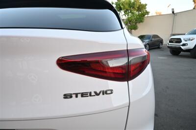 2019 Alfa Romeo Stelvio Ti   - Photo 11 - Norwalk, CA 90650-2241