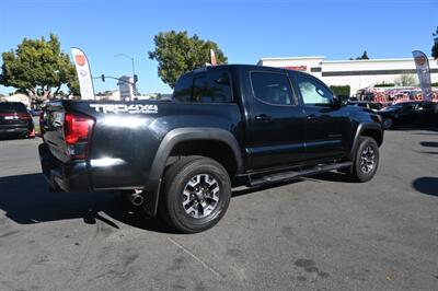 2019 Toyota Tacoma TRD Off-Road - Photo 12 - Norwalk, CA 90650-2241