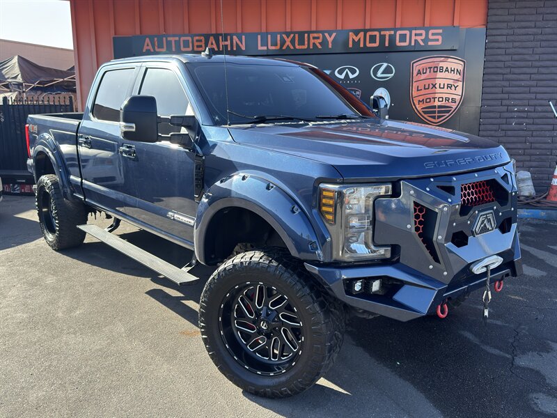2019 Ford F-250 Super Duty Lariat  