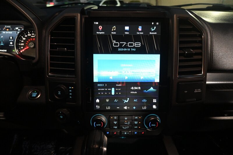 2017 Ford F-150 Raptor photo 37