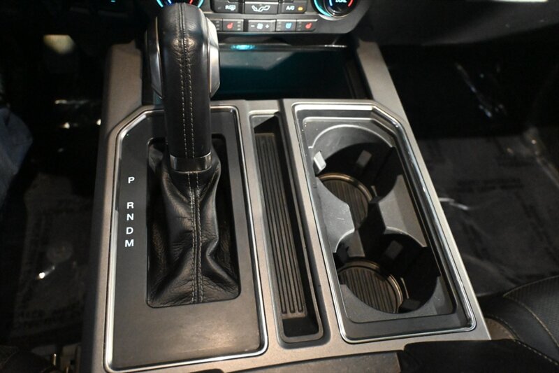 2017 Ford F-150 Raptor photo 42