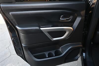 2020 Nissan Titan SV   - Photo 35 - Norwalk, CA 90650-2241