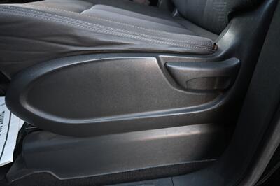 2020 Nissan Titan SV   - Photo 22 - Norwalk, CA 90650-2241