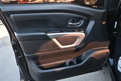 2020 Nissan Titan SV   - Photo 17 - Norwalk, CA 90650-2241