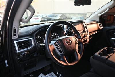 2020 Nissan Titan SV   - Photo 23 - Norwalk, CA 90650-2241