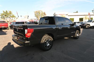 2020 Nissan Titan SV   - Photo 12 - Norwalk, CA 90650-2241