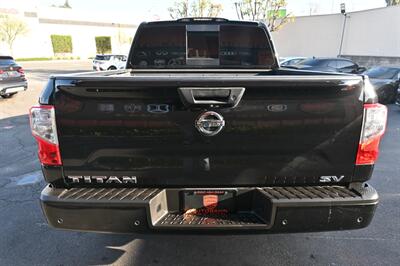 2020 Nissan Titan SV   - Photo 10 - Norwalk, CA 90650-2241