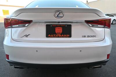 2017 Lexus IS 200t   - Photo 10 - Norwalk, CA 90650-2241