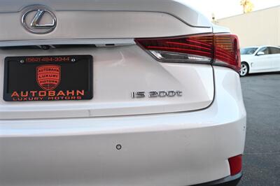 2017 Lexus IS 200t   - Photo 11 - Norwalk, CA 90650-2241