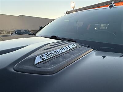 2022 Chevrolet Silverado 2500HD LTZ   - Photo 6 - Norwalk, CA 90650-2241