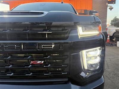 2022 Chevrolet Silverado 2500HD LTZ   - Photo 5 - Norwalk, CA 90650-2241