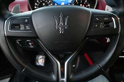 2018 Maserati Levante   - Photo 29 - Norwalk, CA 90650-2241