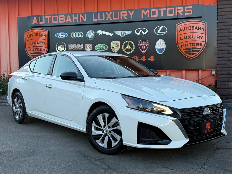 2025 Nissan Altima 2.5 S  