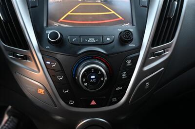 2017 Hyundai VELOSTER   - Photo 29 - Norwalk, CA 90650-2241