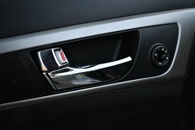 2017 Hyundai VELOSTER   - Photo 13 - Norwalk, CA 90650-2241