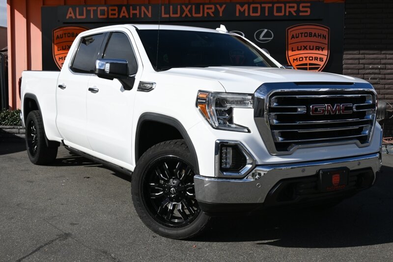 2019 GMC Sierra 1500 SLT's photo