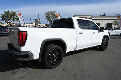 2019 GMC Sierra 1500 SLT   - Photo 12 - Norwalk, CA 90650-2241