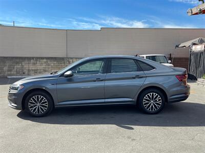 2019 Volkswagen Jetta SEL   - Photo 9 - Norwalk, CA 90650-2241