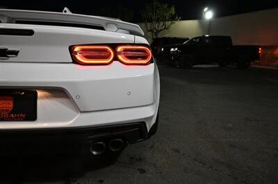 2023 Chevrolet Camaro 2SS   - Photo 11 - Norwalk, CA 90650-2241