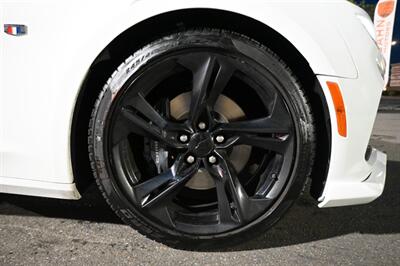 2023 Chevrolet Camaro 2SS   - Photo 15 - Norwalk, CA 90650-2241