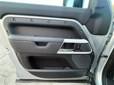 2020 Land Rover Defender 110 First Edition - Photo 17 - Norwalk, CA 90650-2241