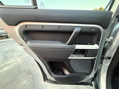 2020 Land Rover Defender 110 First Edition - Photo 27 - Norwalk, CA 90650-2241