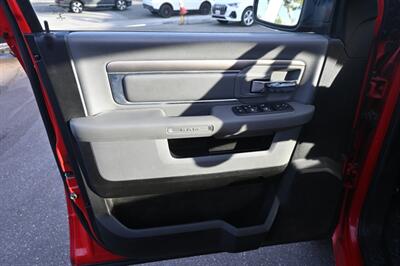 2019 RAM 1500 Classic Big Horn   - Photo 18 - Norwalk, CA 90650-2241