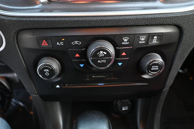 2013 Dodge Charger R/T Road and Track photo 37