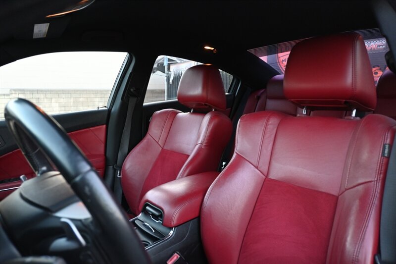 2013 Dodge Charger R/T Road and Track photo 26